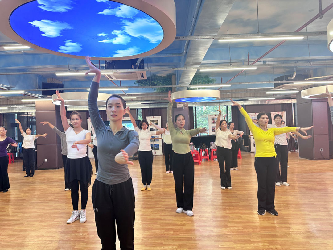 “舞动健康，乐享艺术”——广场舞培训与舞蹈技能培训精彩回顾